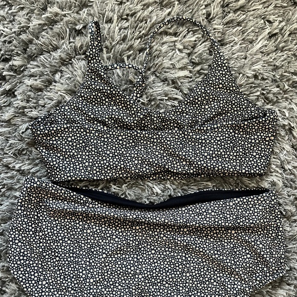 Albion Swim (2 piece) top M bottom L - Picture 3 of 5